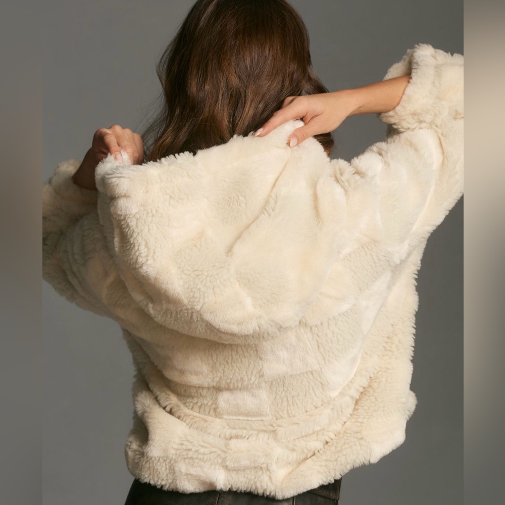 Faux Fur Hoodie Jacket - Picture 3 of 4